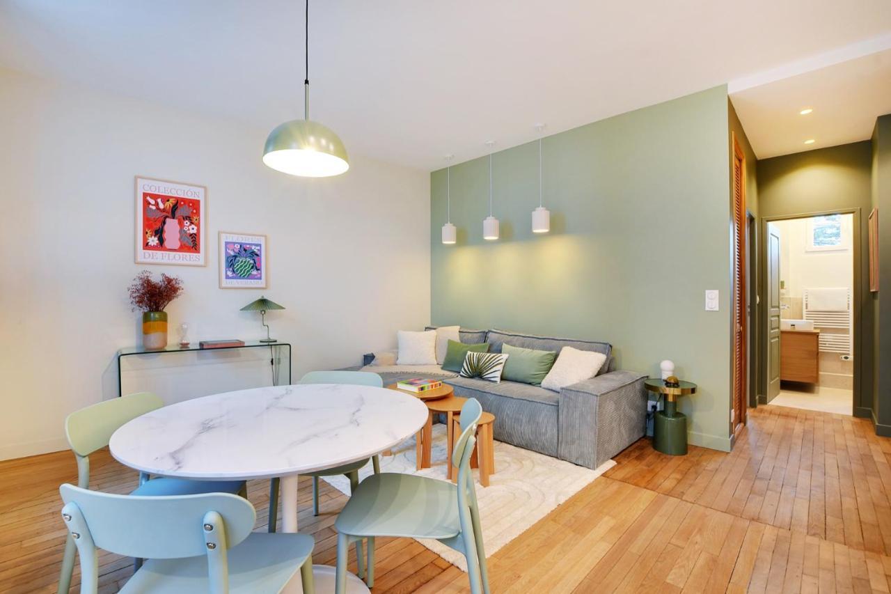Apartment Elegant By Les Maisons De Charloc Homes *